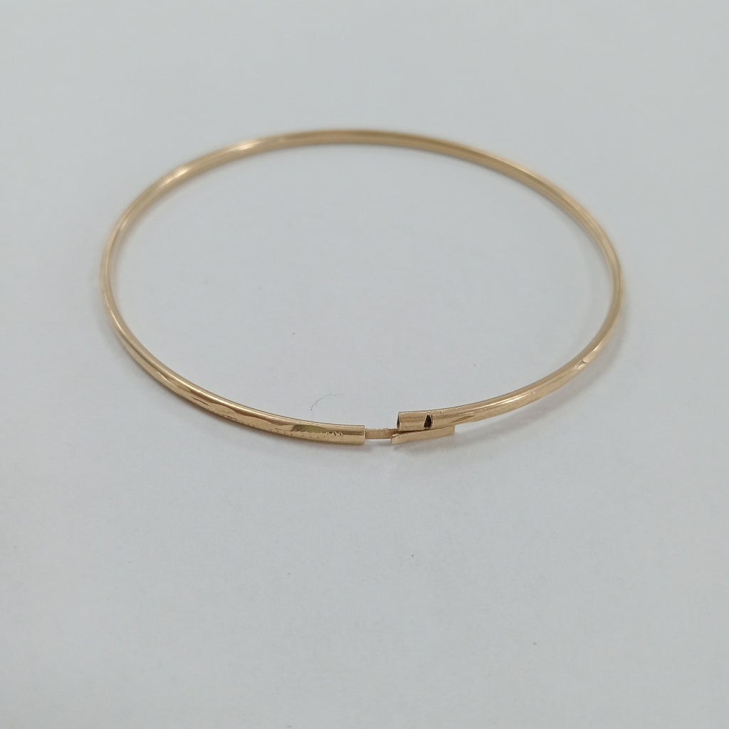 PULSERA RIGIDA ORO 10 K 3.4 GRMS (SEMINUEVO)