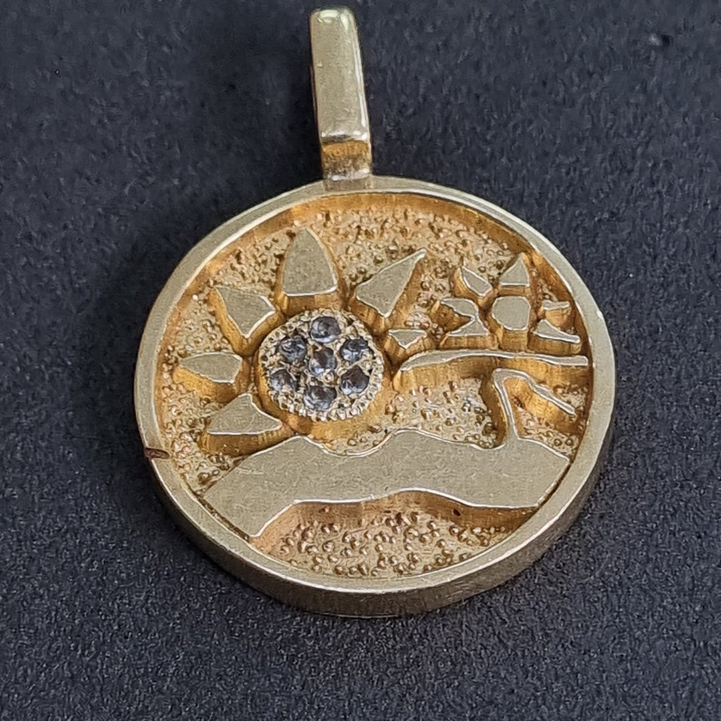 DIJE ORO 10 K 11.8 GRMS (SEMINUEVO)
