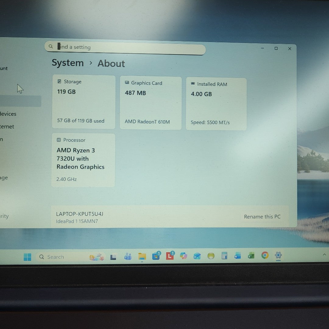LAPTOP LENOVO IDEAPAD 1 15AMN7 (2024) 256 GB SSD 8 GB RAM (SEMINUEVO)