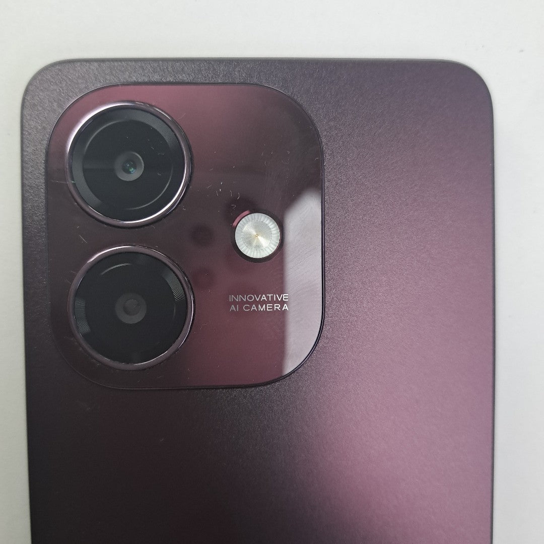 CELULAR OPPO A40 CPH2669 (2024) 256 GB 4 GB RAM (SEMINUEVO)