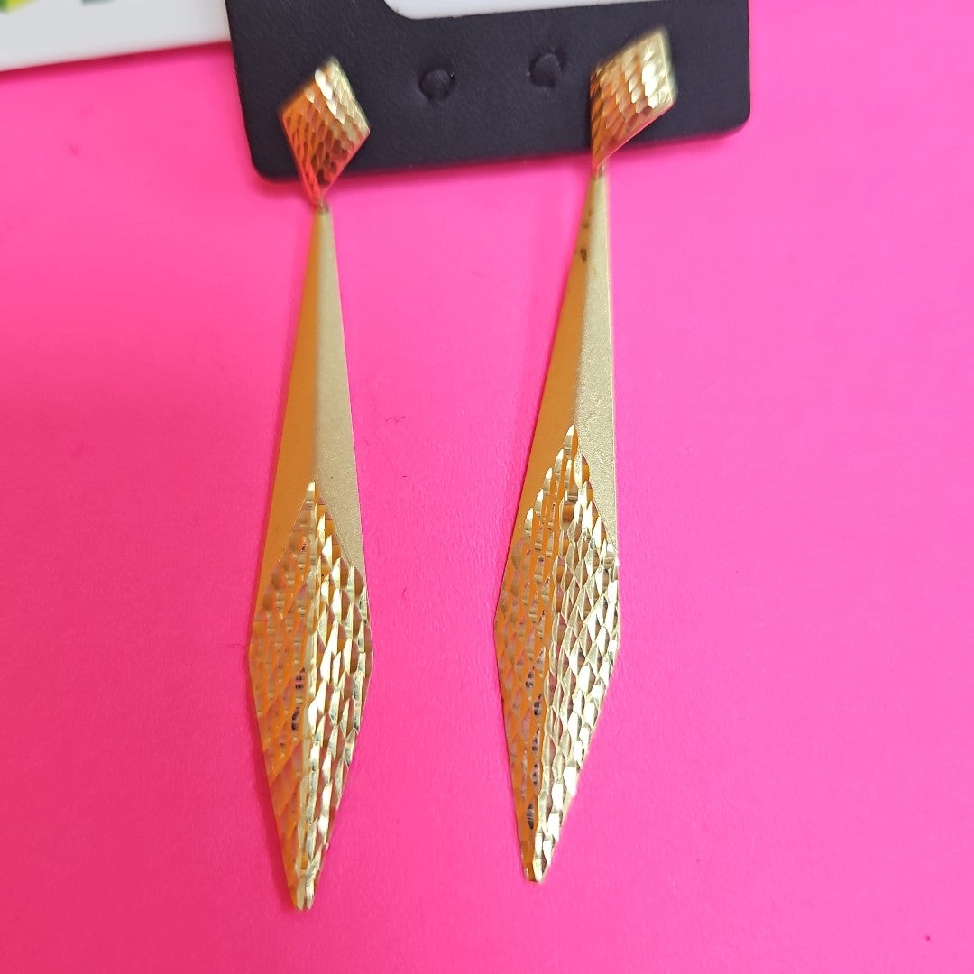 ARETES PAR ORO 14 K 2.4 GRMS (SEMINUEVO)