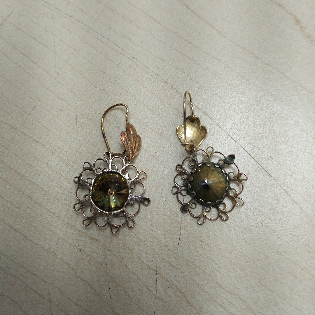 ARETES PAR ORO 8 K 3,40 GRMS (SEMINUEVO)