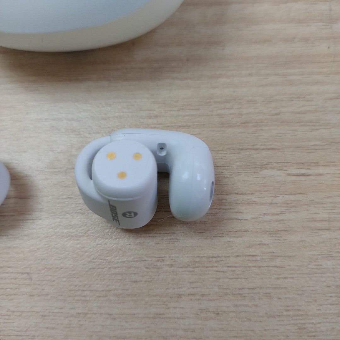 AUDIFONOS BOSE ULTRA OPEN EARBUDS INALAMBRICO OPEN EAR (SEMINUEVO)