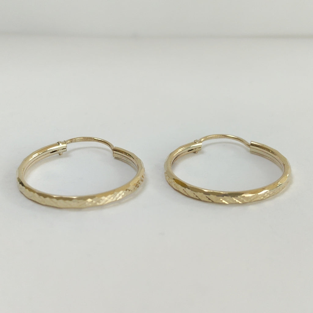 ARRACADAS PAR ORO 8 K 1.4 GRMS (SEMINUEVO)