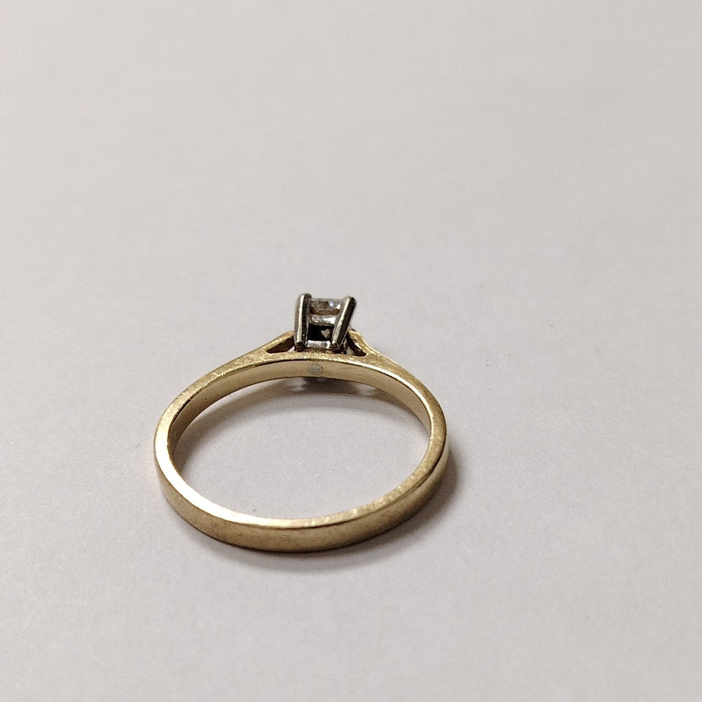 ANILLO ORO 14 K 2.6 GRMS (SEMINUEVO)