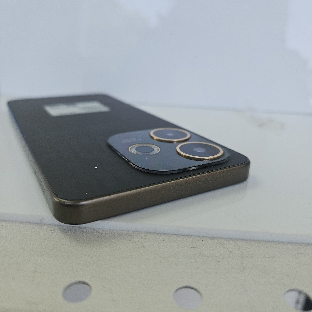 CELULAR OPPO A5 PRO 5G CPH2695 (2025) 256 GB 8 GB RAM (SEMINUEVO)