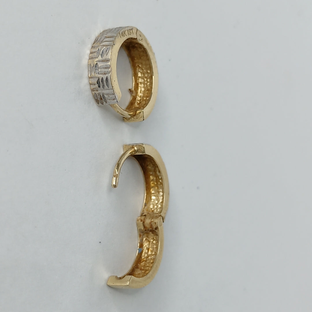 ARRACADAS PAR ORO 14 K 1.9 GRMS (SEMINUEVO)
