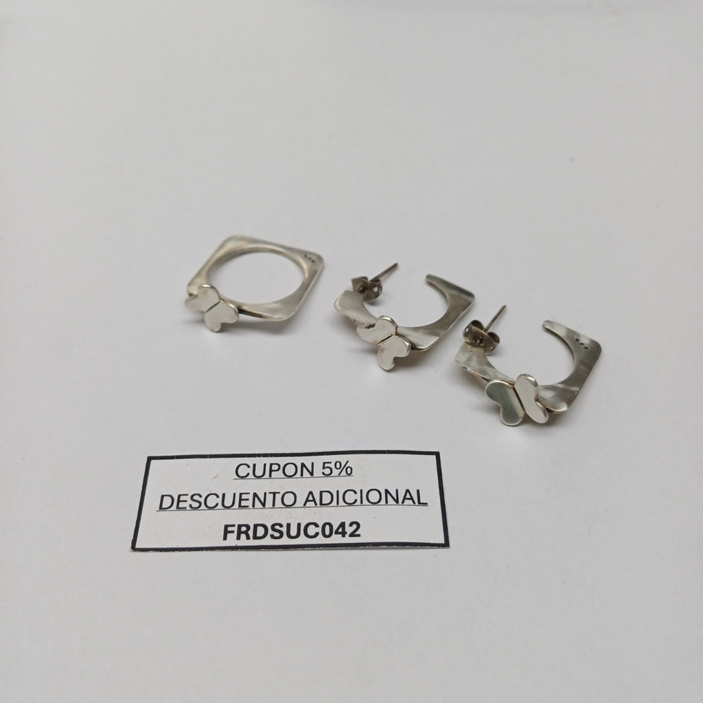 ANILLITO, ARETES PAR PLATA 8.2 GRMS (SEMINUEVO)