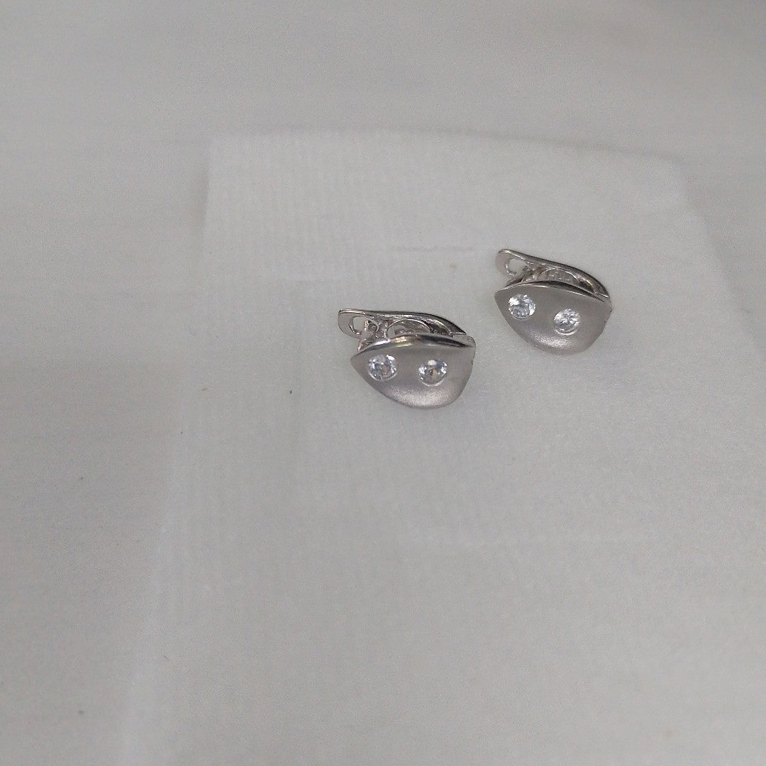 ARETES PAR ORO, ORO BLANCO 14 K 3.7 GRMS (SEMINUEVO)