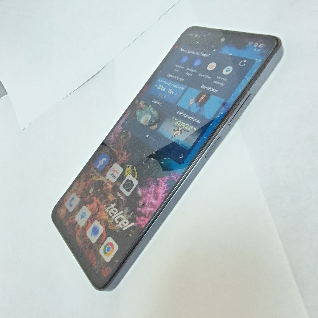 CELULAR OPPO A80 5G CPH2639 (2024) 256 GB 8 GB RAM (SEMINUEVO)