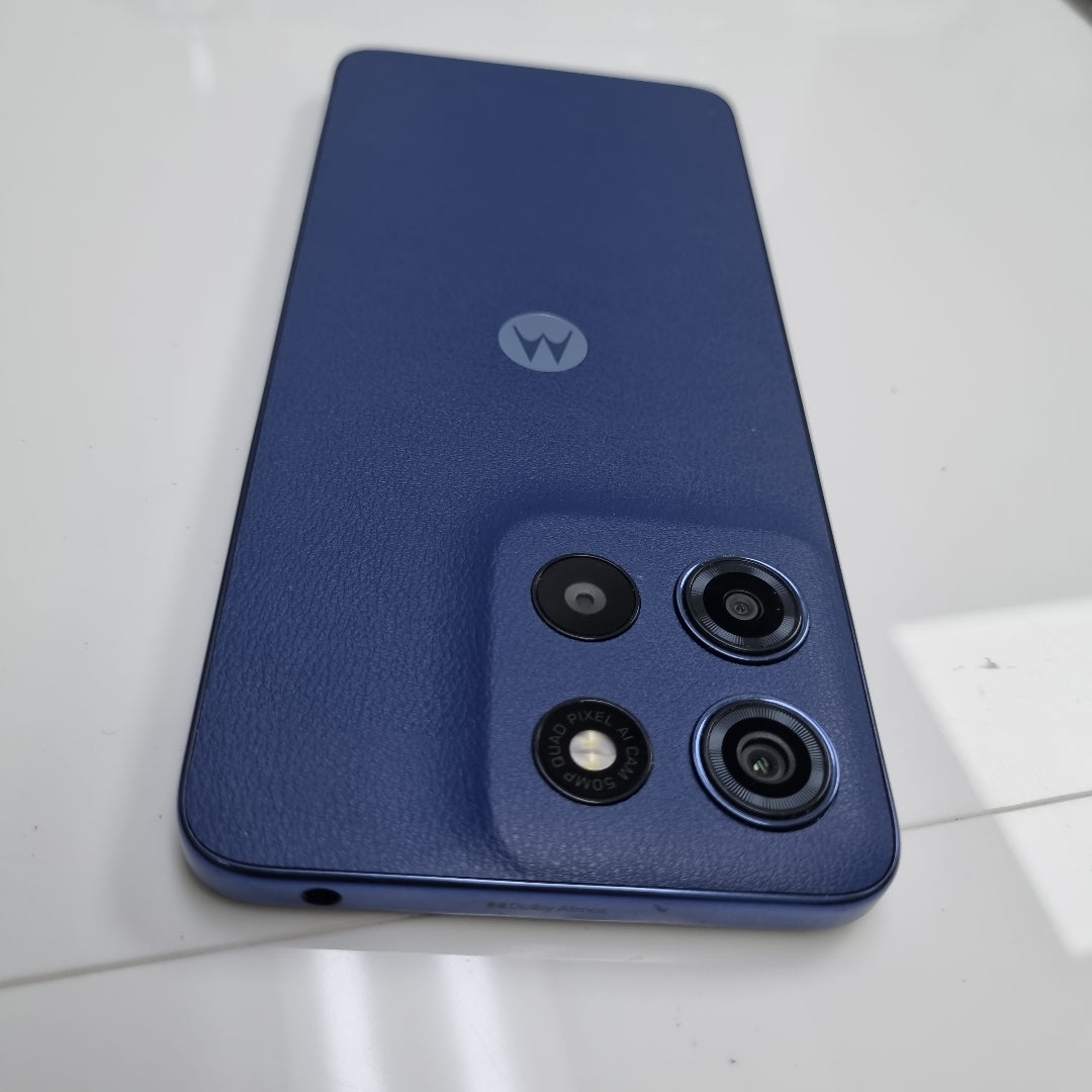 CELULAR MOTOROLA MOTO G15 XT2521-2 (2025) 512 GB 4 GB RAM (SEMINUEVO)