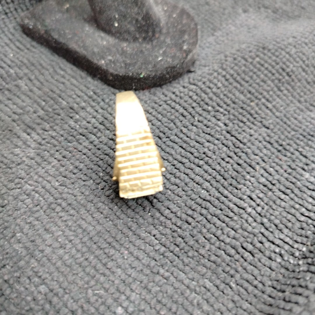 ANILLO ORO 10 K 5.5 GRMS (SEMINUEVO)