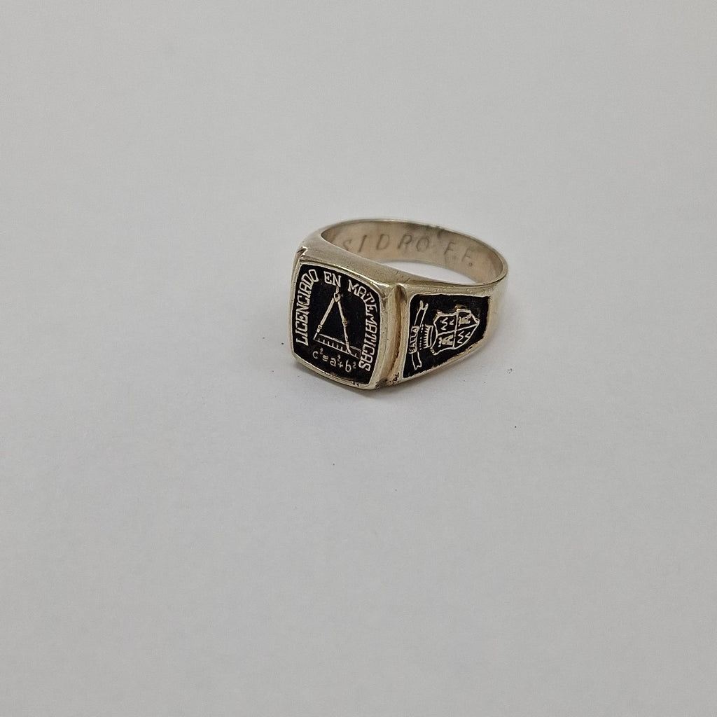 ANILLO DE GRADUACIÓN ORO 8 K 7.4 GRMS (SEMINUEVO)