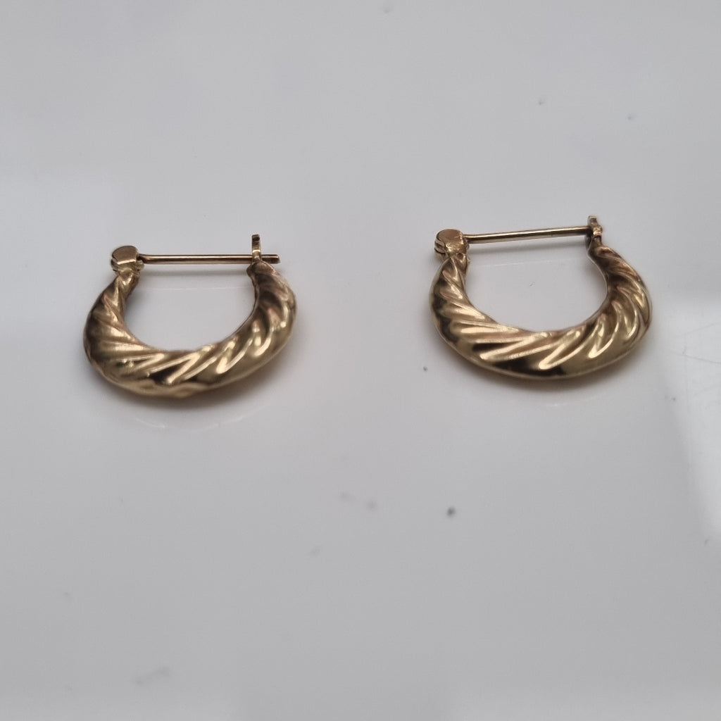 ARETES PAR ORO 14 K 1,20 GRMS (SEMINUEVO)