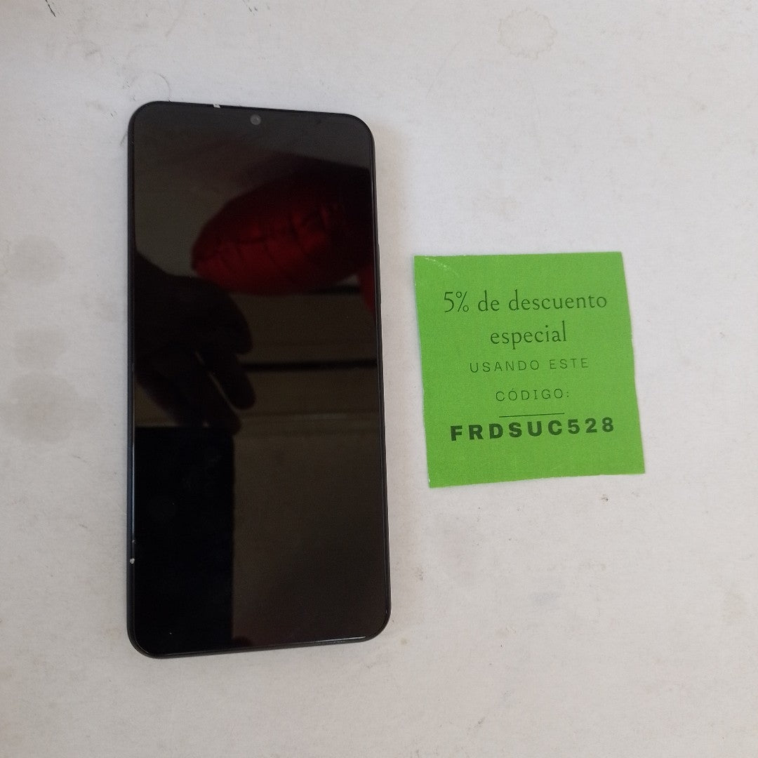 CELULAR VIVO Y18 V2333 256 GB 8 GB RAM (SEMINUEVO)