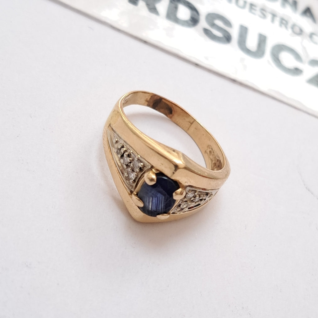 ANILLO ORO 10 K 7.7 GRMS (SEMINUEVO)