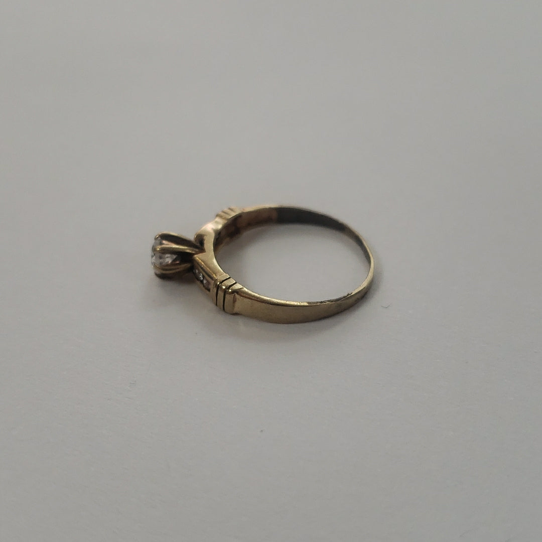 SOLITARIO ORO 14 K 1.4 GRMS (SEMINUEVO)