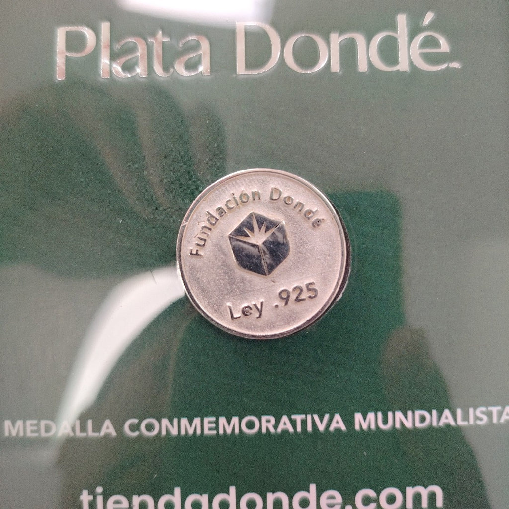 MEDALLA CONMEMORATIVA FRD FÚTBOL MOTIVO QUETZALCÓATL PLATA .925 11.9 GR (NUEVO)