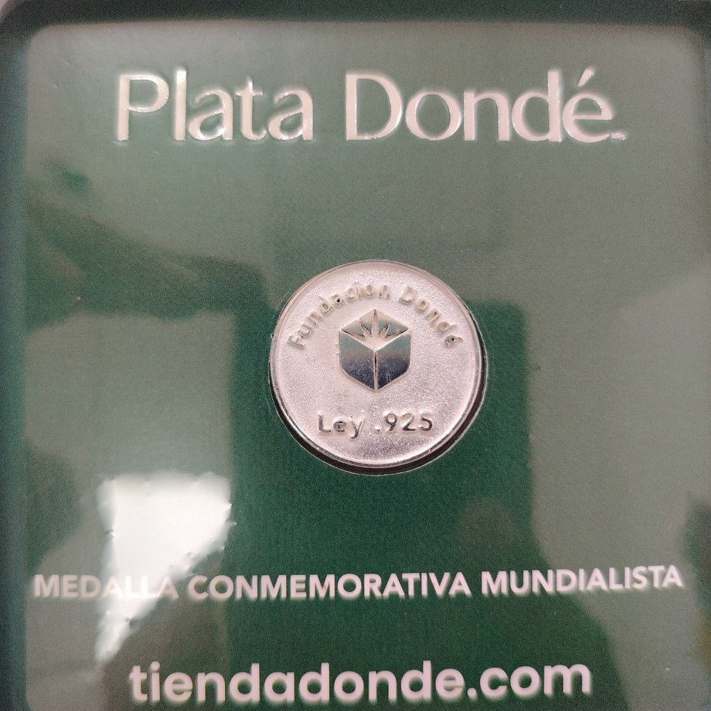 MEDALLA CONMEMORATIVA FRD FÚTBOL MOTIVO ÁGUILA PLATA .925 8.9 GR (NUEVO)