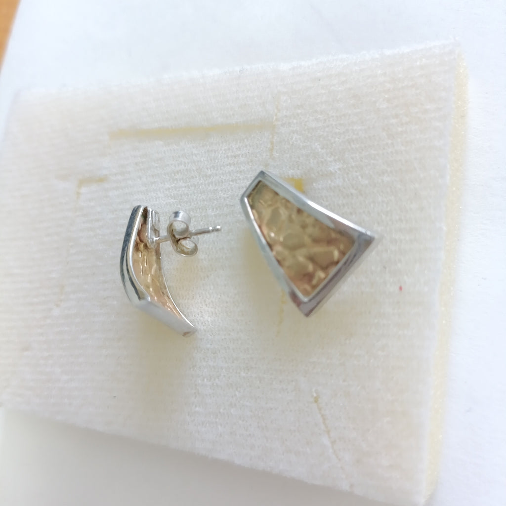 ARETES PAR ORO COMBINADO 10 K 3,80 GRMS (SEMINUEVO)