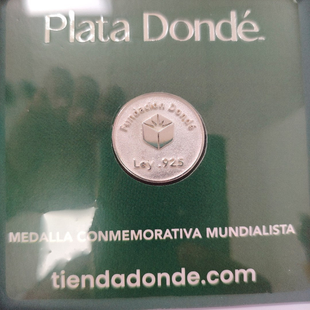 MEDALLA CONMEMORATIVA FRD FÚTBOL MOTIVO ÁGUILA PLATA .925 8.9 GR (NUEVO)
