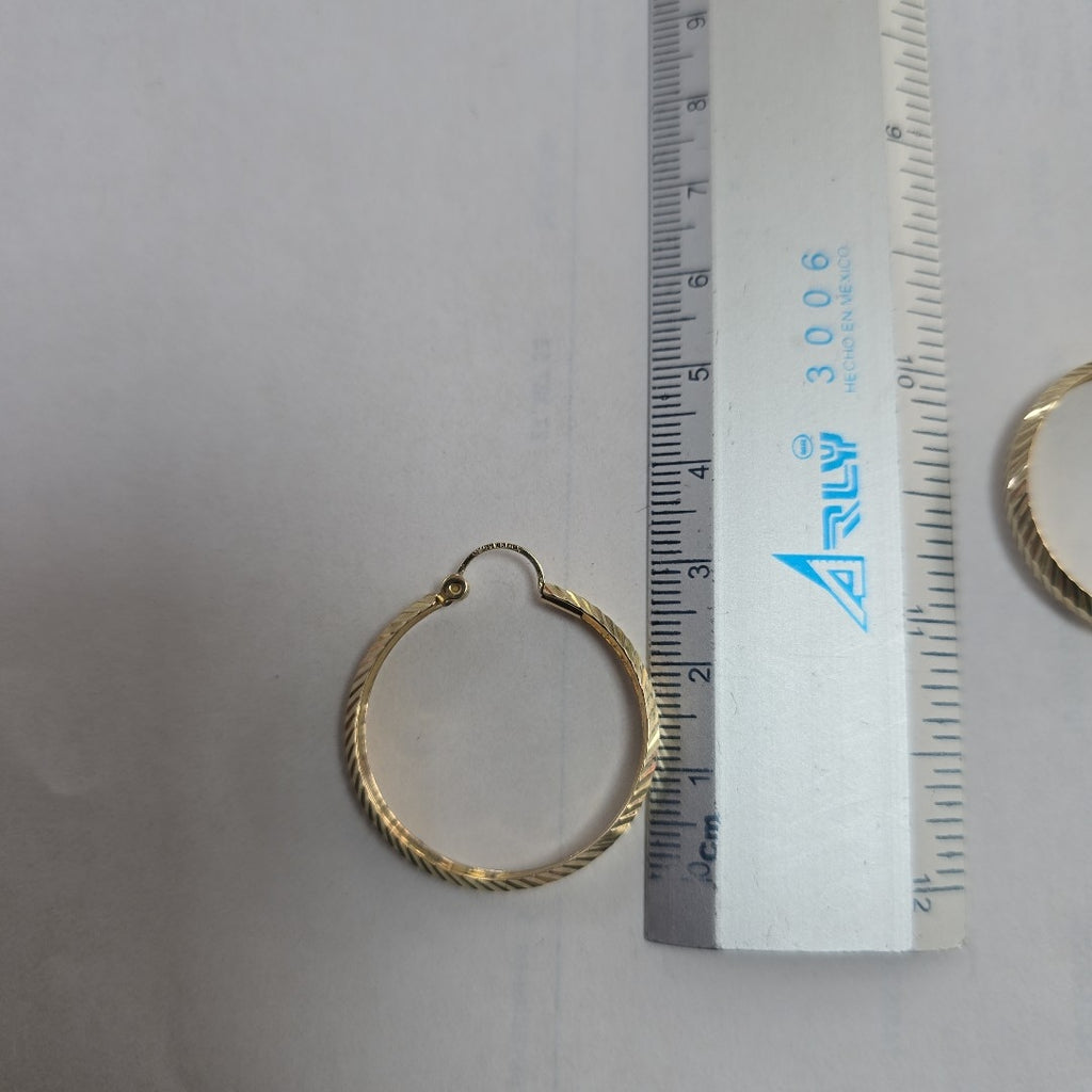 ARRACADAS PAR ORO 10 K 3.2 GRMS (SEMINUEVO)