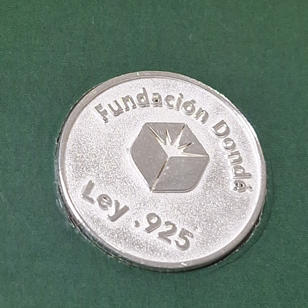 MEDALLA CONMEMORATIVA FRD FÚTBOL MOTIVO ÁGUILA PLATA .925 8.9 GR (NUEVO)