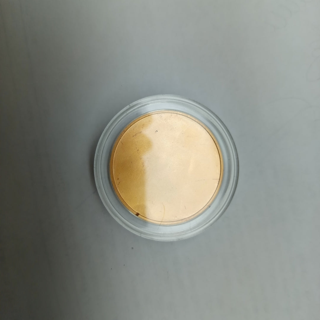 MEDALLA CONMEMORATIVA ORO 21 K 41.9 GRMS (SEMINUEVO)