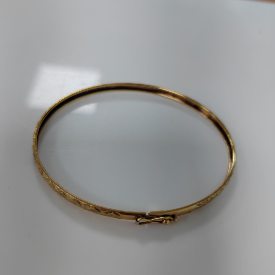 PULSERA RIGIDA ORO 14 K 3.7 GRMS (SEMINUEVO)