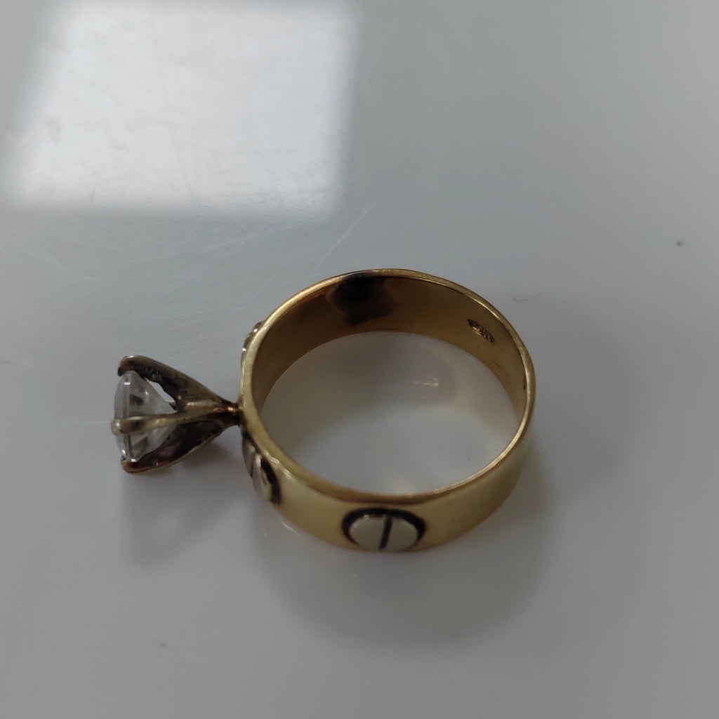 SOLITARIO ORO 14 K 4.8 GRMS (SEMINUEVO)