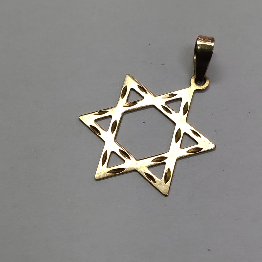 DIJE ORO 10 K 0.9 GRMS (SEMINUEVO)