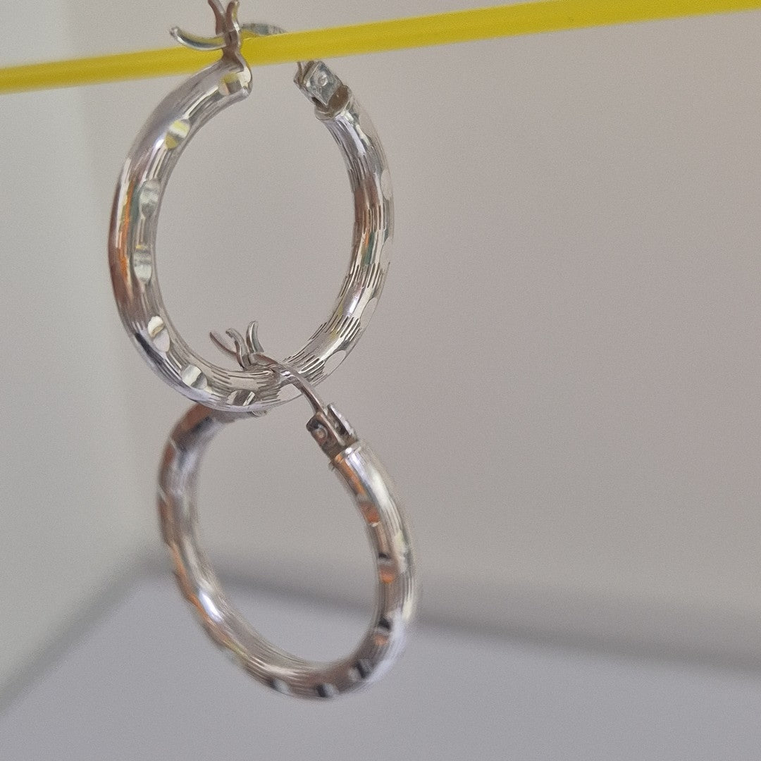 ARRACADAS PAR ORO BLANCO 14 K 2,80 GRMS (SEMINUEVO)