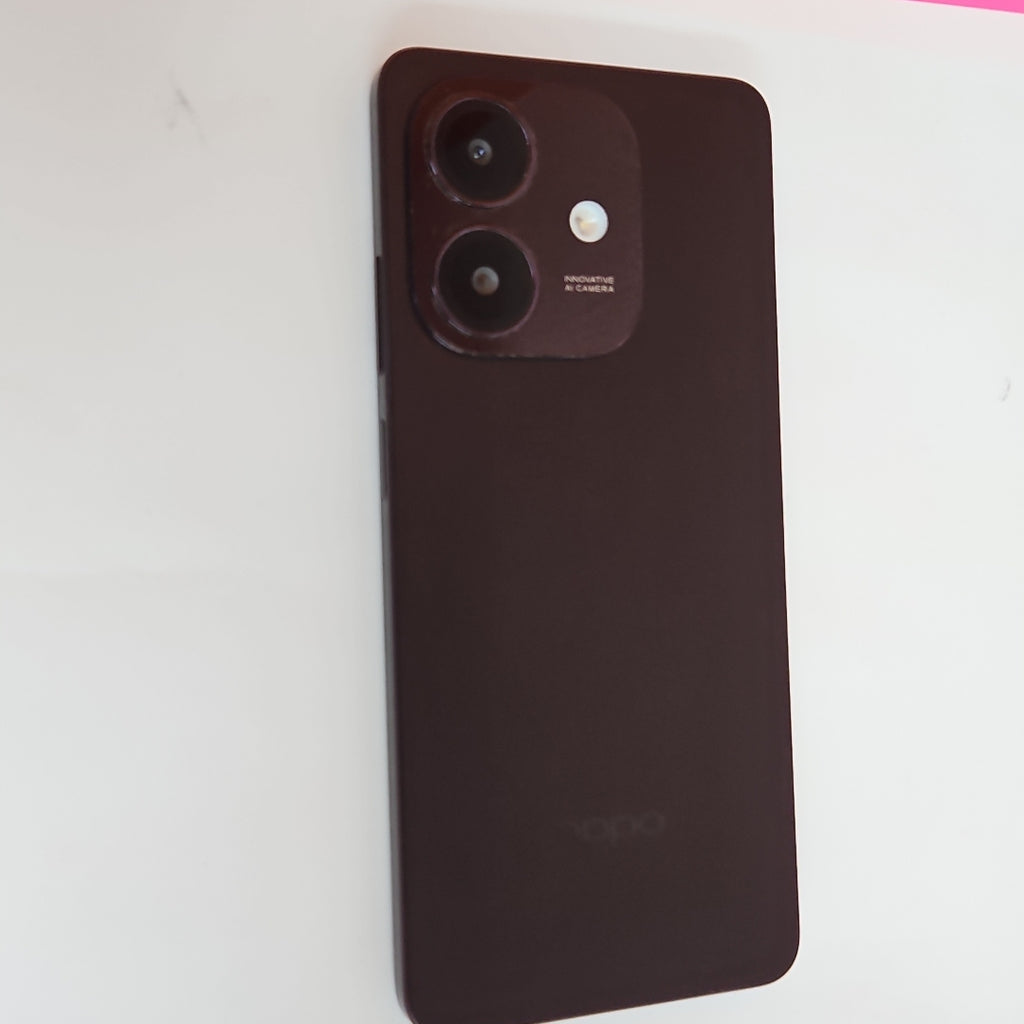 CELULAR OPPO A40 CPH2669 (2024) 256 GB 4 GB RAM (SEMINUEVO)