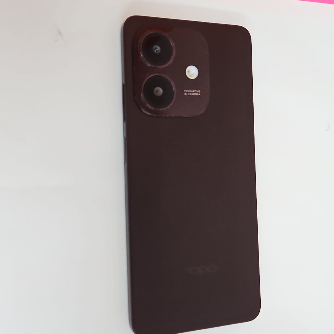 CELULAR OPPO A40 CPH2669 (2024) 256 GB 4 GB RAM (SEMINUEVO)