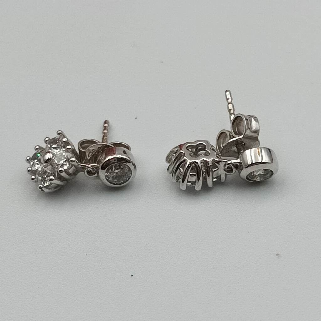 BROQUELES PAR ORO BLANCO 14 K 2,80 GRMS (SEMINUEVO)