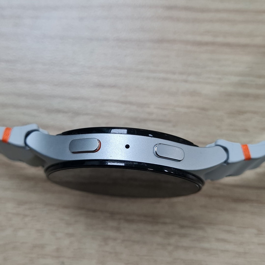 SMARTWATCH SAMSUNG GALAXY WATCH 7 SM-L310 44 MM GPS (SEMINUEVO)