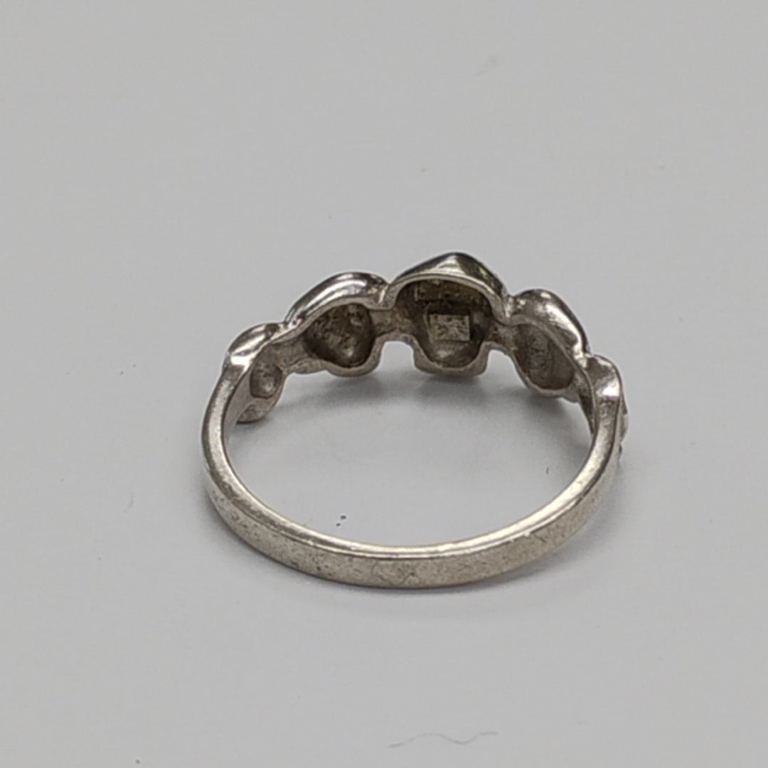 ANILLITO PLATA 2.4 GRMS (SEMINUEVO)