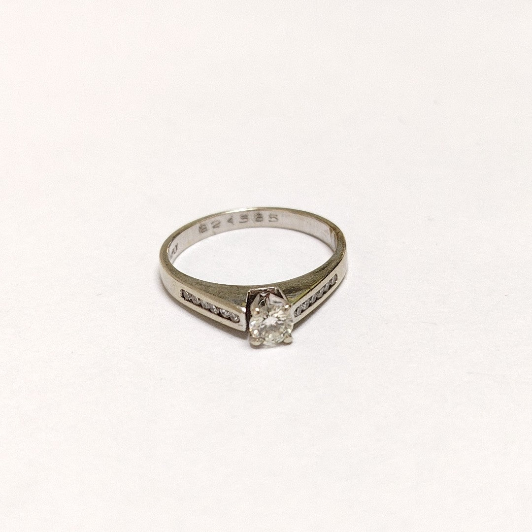 ANILLO ORO, ORO BLANCO 14 K 2.5 GRMS (SEMINUEVO)