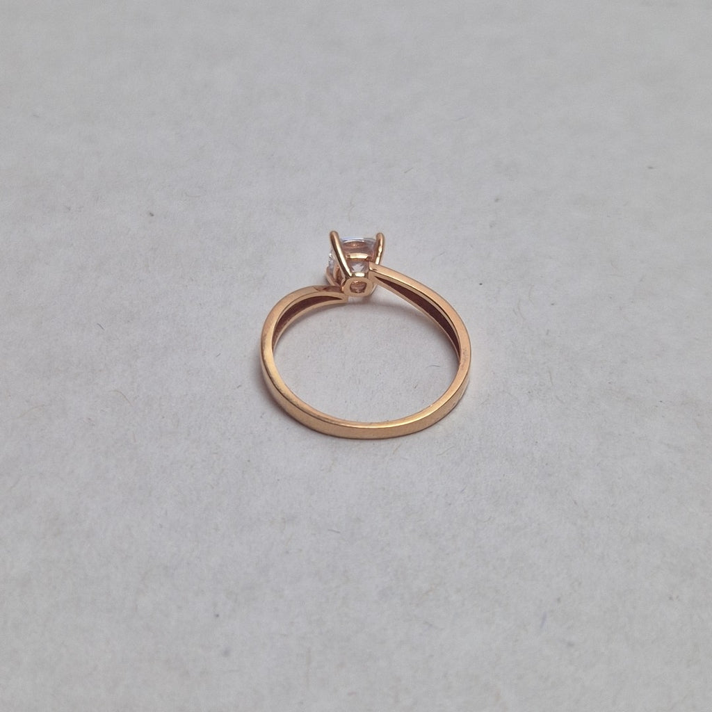 SOLITARIO ORO 14 K 1.6 GRMS (SEMINUEVO)
