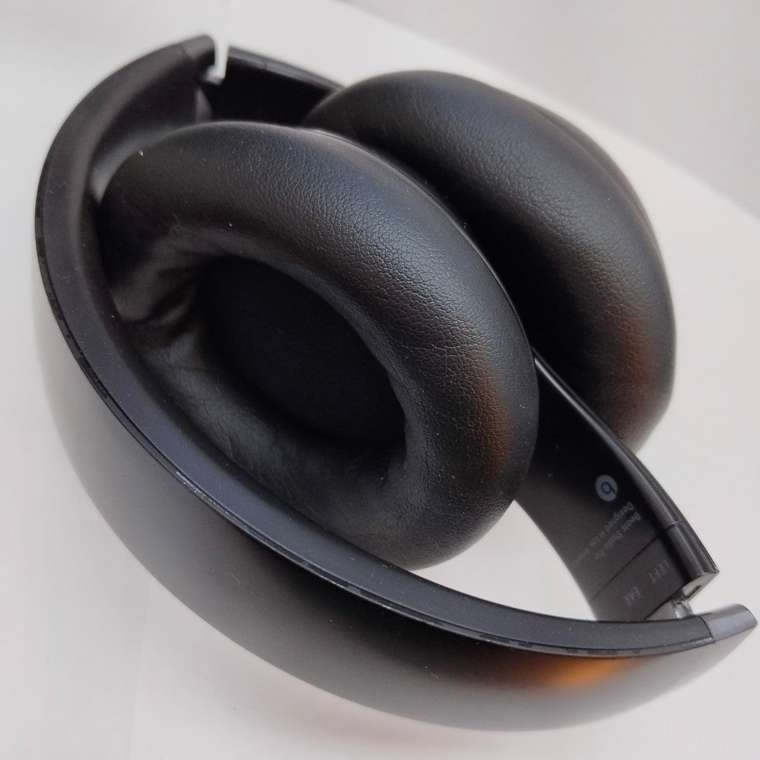 AUDIFONOS BEATS STUDIO PRO INALAMBRICO OVER EAR (SEMINUEVO)