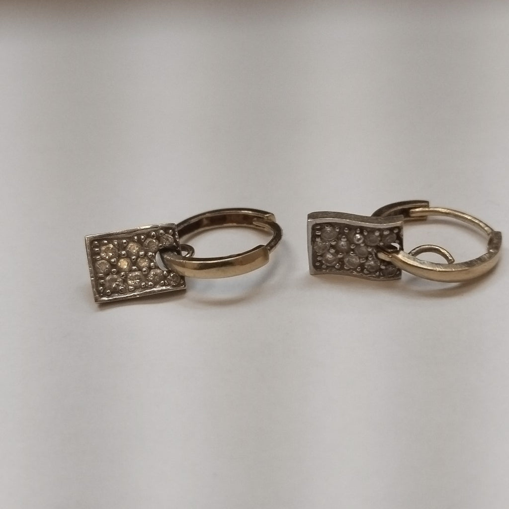 ARRACADAS PAR ORO 14 K 2.2 GRMS (SEMINUEVO)