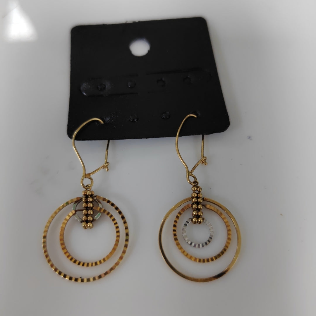 ARETES PAR ORO COMBINADO 14 K 2.1 GRMS (SEMINUEVO)
