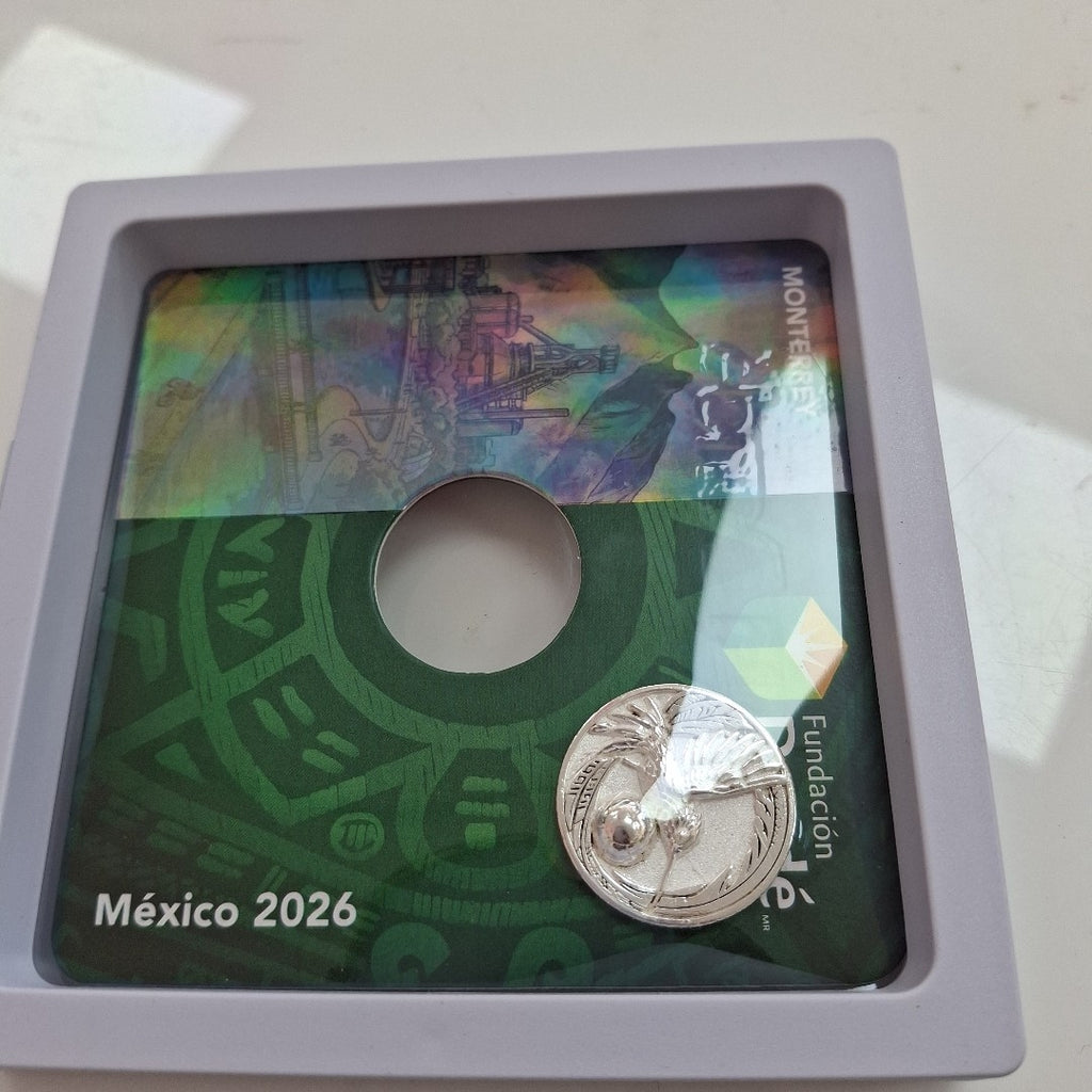 MEDALLA CONMEMORATIVA FRD FÚTBOL MOTIVO COLIBRI PLATA .925 8 GR (NUEVO)
