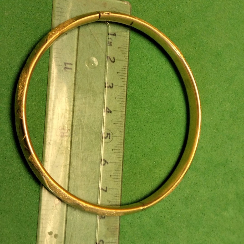 PULSERA RIGIDA ORO 14 K 13.3 GRMS (SEMINUEVO)
