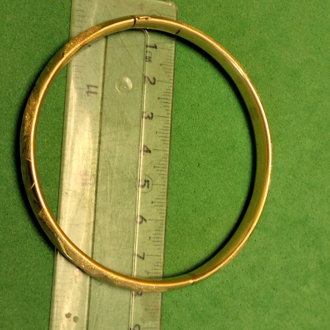PULSERA RIGIDA ORO 14 K 13.3 GRMS (SEMINUEVO)