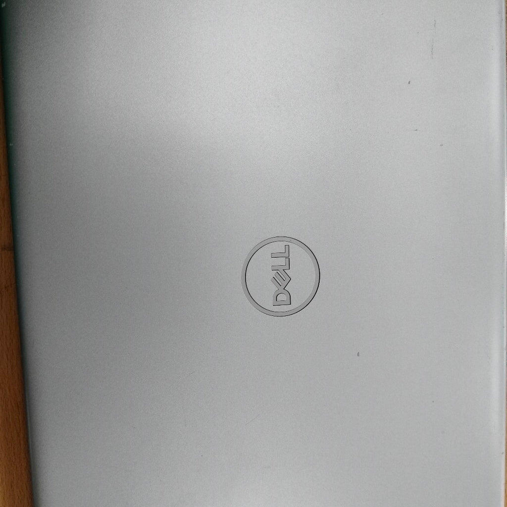 LAPTOP DELL INSPIRON 3501 (2021) 256 GB SSD 8 GB RAM (SEMINUEVO)