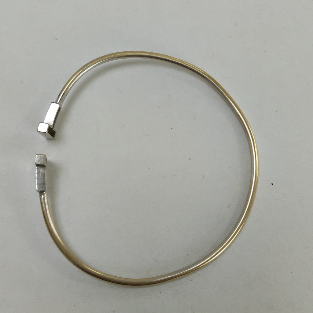 PULSERA RIGIDA ORO 14 K 5,00 GRMS (SEMINUEVO)