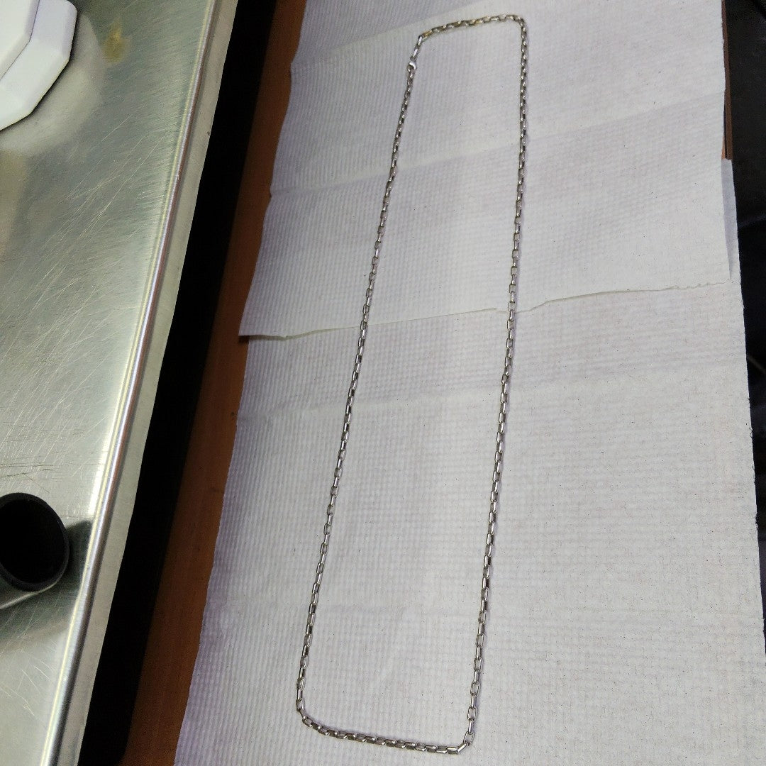 CADENA ORO BLANCO 18 K 22.5 GRMS (SEMINUEVO)