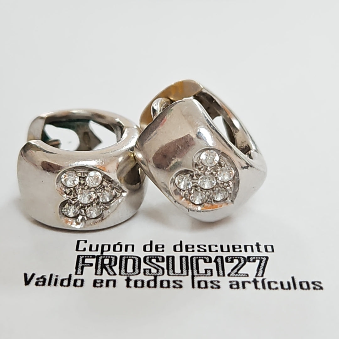 ARETES PAR ORO BLANCO 14 K 8.6 GRMS (SEMINUEVO)