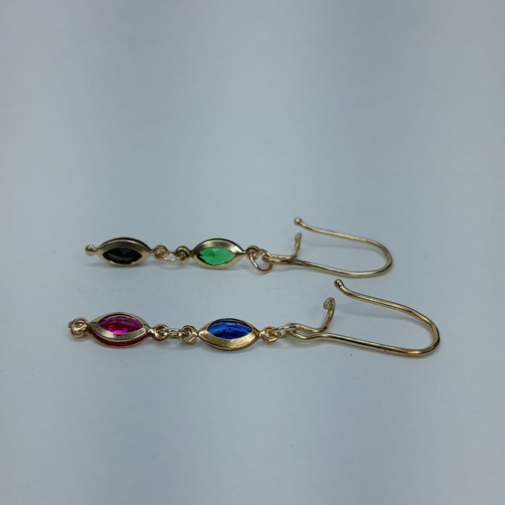 ARETES PAR ORO 8 K 1 GRMS (SEMINUEVO)